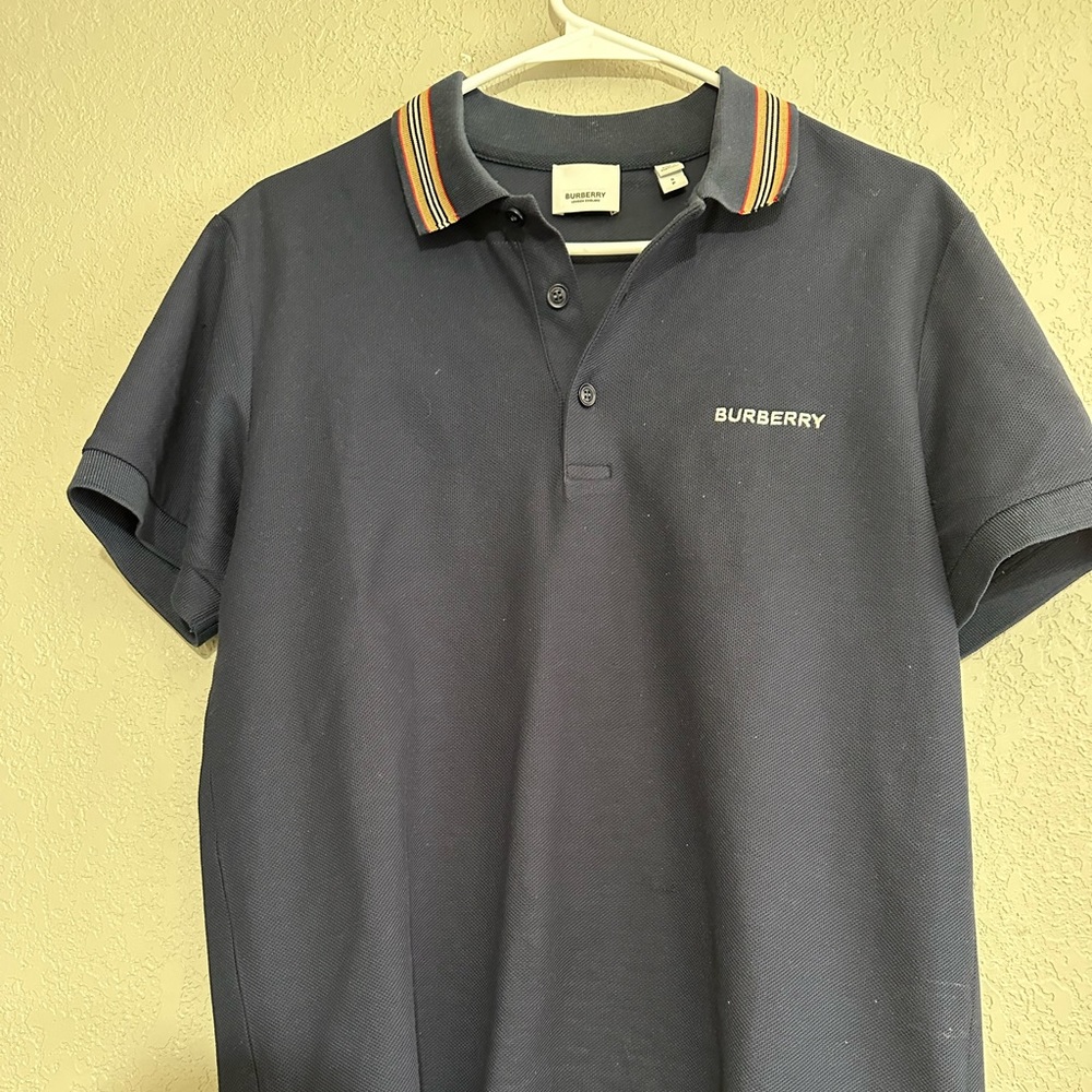 Men Small Burberry Polo shirt